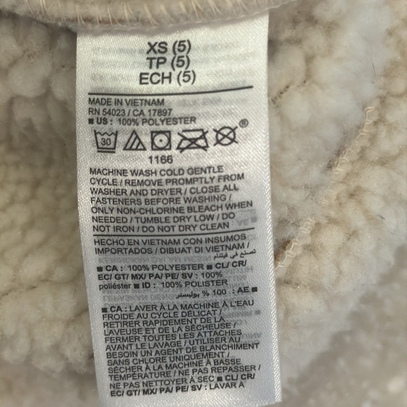 Old Navy Toddler Sherpa Jacket Sz XS - Picture 7 of 7